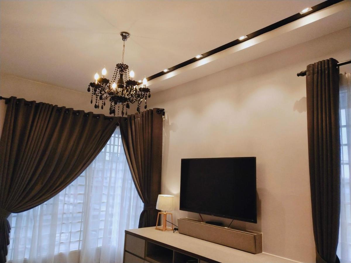 Sea Lion Kuala Selangor Semi-Detached Homestay Luaran gambar